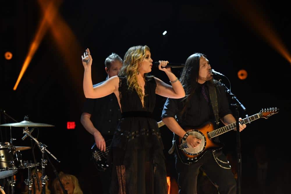 Lauren Alaina performs at the 53RD ACADEMY OF COUNTRY MUSIC AWARDS, live from the MGM Grand Garden Arena in Las Vegas Sunday, April 15, 2018 at 8:00 PM ET/PT on CBS. Photo: Michele Crowe/CBS ©2018 CBS Broadcasting, Inc. All Rights Reserved
