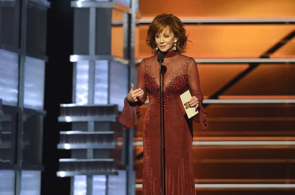 Reba McEntire hosts the 53RD ACADEMY OF COUNTRY MUSIC AWARDS, live from the MGM Grand Garden Arena in Las Vegas Sunday, April 15, 2018 at 8:00 PM ET/PT on CBS. Photo: Michele Crowe/CBS ©2018 CBS Broadcasting, Inc. All Rights Reserved