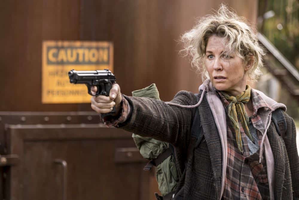Jenna Elfman as Naomi - Fear the Walking Dead _ Season 4, Episode 2 - Photo Credit: Richard Foreman, Jr/AMC