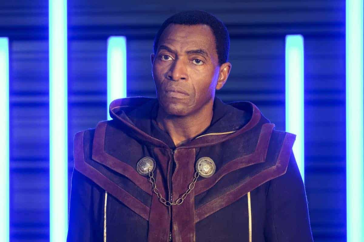Supergirl -- "In Search of Lost Time" -- Image Number: SPG315a_0144.jpg -- Pictured: Carl Lumbly as Myr'nn J'onzz -- Photo: Robert Falconer/The CW -- é 2018 The CW Network, LLC. All Rights Reserved.