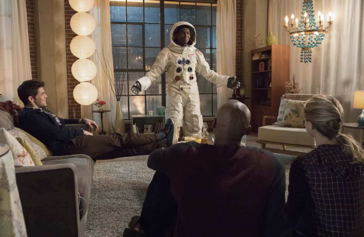 Supergirl -- "In Search of Lost Time" -- Image Number: SPG315b_0339.jpg -- Pictured (L-R): Jeremy Jordan as Winn, Carl Lumbly as Myr'nn J'onzz, David Harewood as Hanj/J'onn and Melissa Benoist as Kara/Supergirl -- Photo: Jack Rowand/The CW -- é 2018 The CW Network, LLC. All Rights Reserved.