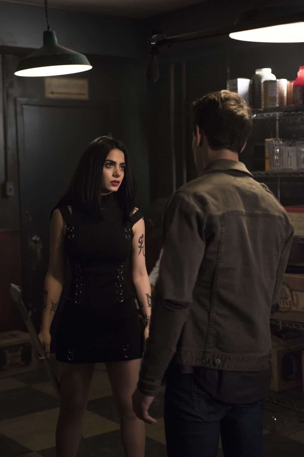 SHADOWHUNTERS - "A Window Into an Empty Room" - Clary teams up with Magnus to investigate a recent demon attack. Simon is stunned with he’s visited by someone he never thought he’d see again, and who now won’t seem to leave. Meanwhile, Izzy worries about dinner with her family and a special guest and Luke reaches out to Maryse. This episode of "Shadowhunters" airs Tuesday, April 24 (8:00 - 9:00 p.m. EDT) on Freeform. (Freeform/John Medland) EMERAUDE TOUBIA