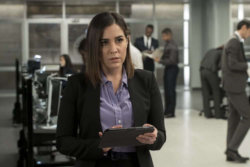 BLINDSPOT -- "Clamorous Night" Episode 318 -- Pictured: (l-r) Jaimie Alexander as Jane Doe, Rob Brown as Edgar Reade -- (Photo by: David Giesbrecht/NBC/Warner Bros) BLINDSPOT -- "Clamorous Night" Episode 318 -- Pictured: (l-r) Jaimie Alexander as Jane Doe, Rob Brown as Edgar Reade -- (Photo by: David Giesbrecht/NBC/Warner Bros)