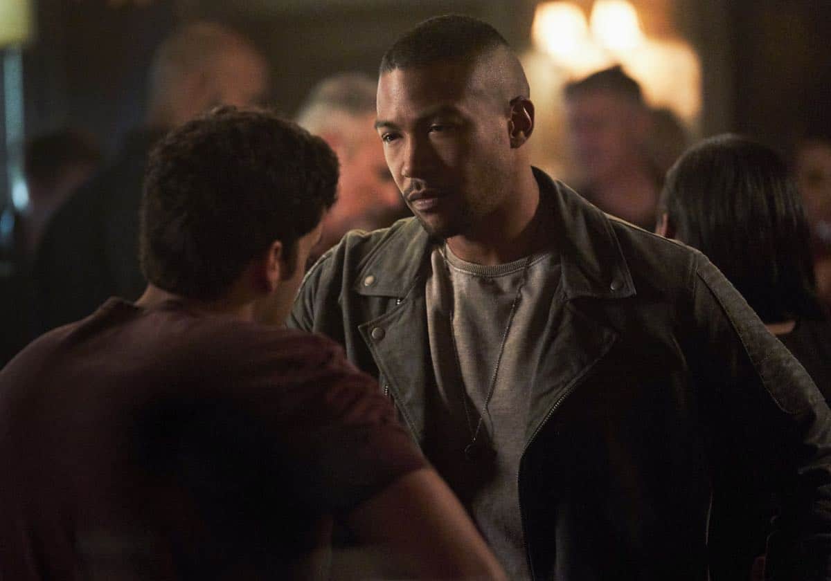 The Originals -- "One Wrong Turn on Bourbon" -- Image Number: OR502B_0059b.jpg -- Pictured (L-R): Steven Krueger as Josh and Charles Michael Davis as Marcel -- Photo: Bob Mahoney/The CW -- é 2018 The CW Network, LLC. All rights reserved. The Originals -- "One Wrong Turn on Bourbon" -- Image Number: OR502B_0059b.jpg -- Pictured (L-R): Steven Krueger as Josh and Charles Michael Davis as Marcel -- Photo: Bob Mahoney/The CW -- é 2018 The CW Network, LLC. All rights reserved.