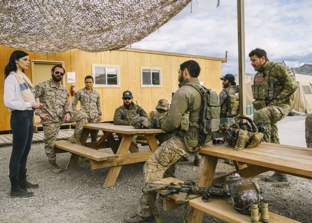 Seal-Team-Episode-19-Season-1-Takedown-04.jpg