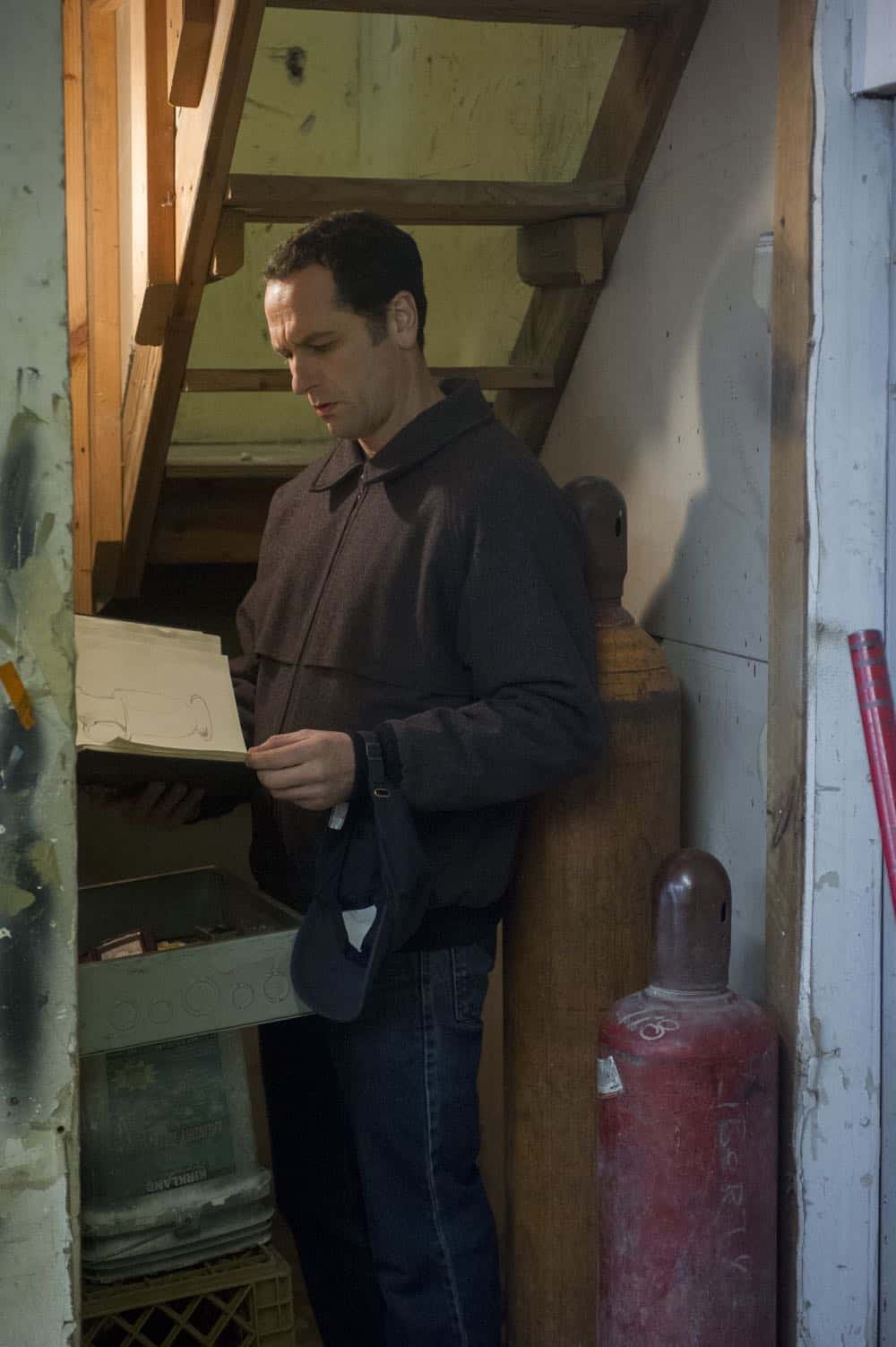 THE AMERICANS -- "Rififi" -- Season 6, Episode 6 (Airs Wednesday, May 2, 10:00 pm/ep) -- Pictured: Matthew Rhys as Philip Jennings. CR: Jeffrey Neira/FX THE AMERICANS -- "Rififi" -- Season 6, Episode 6 (Airs Wednesday, May 2, 10:00 pm/ep) -- Pictured: Matthew Rhys as Philip Jennings. CR: Jeffrey Neira/FX