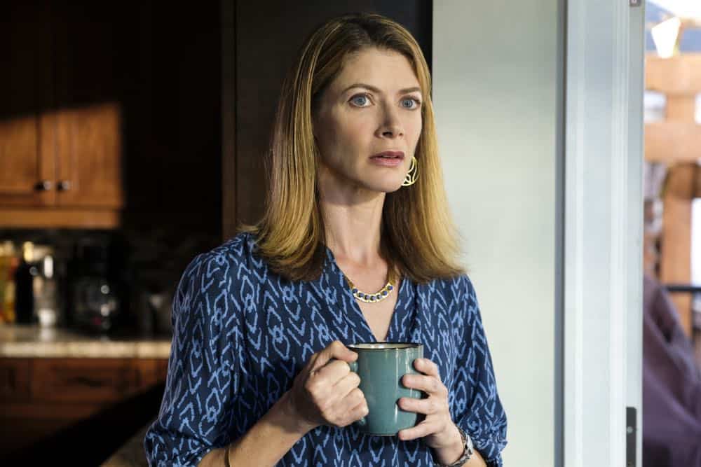 Life Sentence -- "Who Framed Stella Abbott" -- Image Number: LFS106b_0287b.jpg -- Pictured: Gillian Vigman as Ida -- Photo: Bettina Strauss/The CW -- é 2018 The CW Network, LLC. All Rights Reserved.