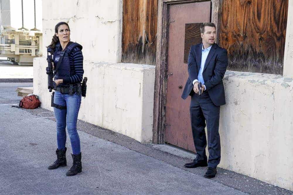 "A Line in the Sand" and "Ninguna Salida" -- Pictured: Daniela Ruah (Special Agent Kensi Blye) and Chris O'Donnell (Special Agent G. Callen). Photo: Erik Voake/CBS ©2018 CBS Broadcasting, Inc. All Rights Reserved.