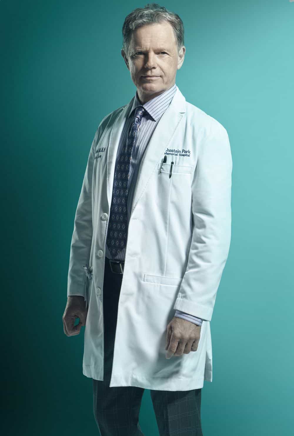 THE RESIDENT: Bruce Greenwood as Dr. Randolph Bell in the second season of THE RESIDENT premiering Monday, Sept. 24 (8:00-9:00 PM ET/PT) on FOX. ©2018 Fox Broadcasting Co. Cr: Miranda Penn Turin/FOX