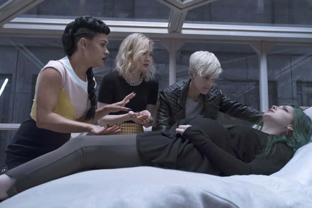 THE GIFTED: L-R: Reeva Payge (Grace Byers, R), Esme Frost (Skyler Samuels), Andy Strucker (Percy Hynes White) and Polaris/Lorna Dane (Emma Dumont) in the "eMergence" season two premiere episode of THE GIFTED airing Tuesday, Sept. 25 (8:00-9:00 PM ET/PT) on FOX. ©2018 Fox Broadcasting Co. Cr: Steve Dietl/FOX THE GIFTED: L-R: Reeva Payge (Grace Byers, R), Esme Frost (Skyler Samuels), Andy Strucker (Percy Hynes White) and Polaris/Lorna Dane (Emma Dumont) in the "eMergence" season two premiere episode of THE GIFTED airing Tuesday, Sept. 25 (8:00-9:00 PM ET/PT) on FOX. ©2018 Fox Broadcasting Co. Cr: Steve Dietl/FOX