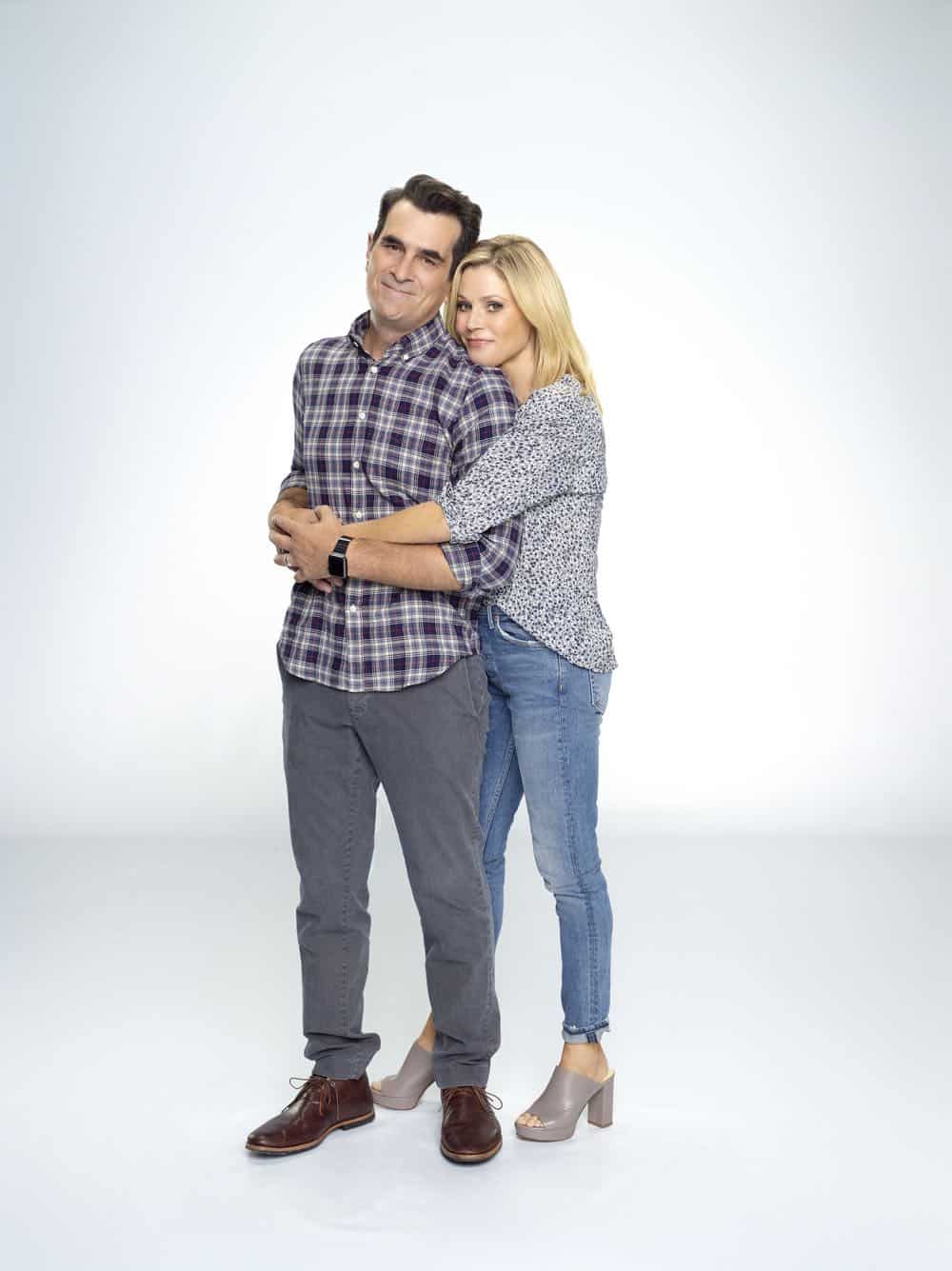 MODERN FAMILY - ABC's "Modern Family" stars Ty Burrell as Phil Dunphy, and Julie Bowen as Claire Dunphy. (ABC/Robert Ashcroft)