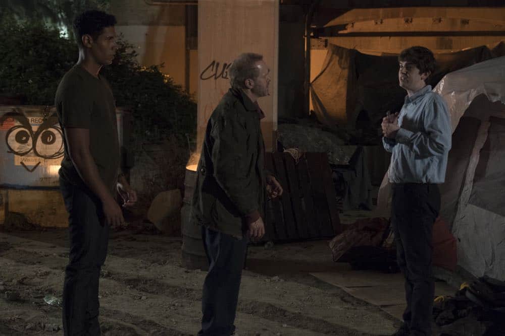 THE GOOD DOCTOR - "Hello" - Shaun’s (Freddie Highmore) proposed treatment for a homeless patient puts him and Jared (Chuku Modu) in Andrews’ (Hill Harper) crosshairs. Meanwhile, Claire (Antonia Thomas) tries to overcome Melendez’s (Nicholas Gonzalez) reluctance to do a risky heart operation while Glassman (Richard Schiff) must overcome his personal feelings about his oncologist, Dr. Marina Blaize (guest star Lisa Edelstein), and face a difficult decision about his health, on the season premiere of "The Good Doctor," MONDAY, SEPT. 24 (10:00-11:00 p.m. EDT), on The ABC Television Network. (ABC/Jeff Weddell) CHUKU MODU, RAPHAEL SBARGE, FREDDIE HIGHMORE
