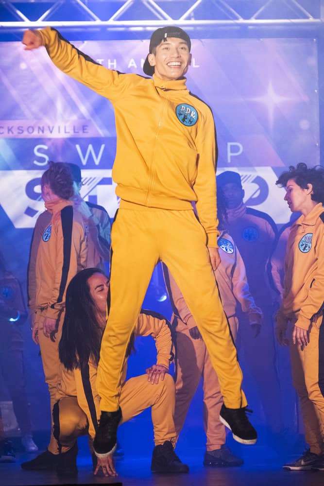 THE GOOD PLACE -- "Everything is Bronzer! Pt. 2" Episode 302 -- Pictured: Manny Jacinto as Jianyu -- (Photo by: Justin Lubin/NBC)