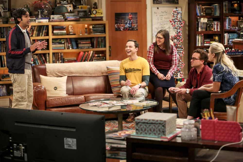 "The Wedding Gift Wormhole" -- Pictured: Rajesh Koothrappali (Kunal Nayyar), Sheldon Cooper (Jim Parsons), Amy Farrah Fowler (Mayim Bialik), Leonard Hofstadter (Johnny Galecki) and Penny (Kaley Cuoco). Sheldon and Amy drive themselves crazy trying to figure out what "perfect gift" Leonard and Penny gave them for their wedding. Also, Koothrappali decides he wants to settle down and asks his father to arrange a marriage for him, on THE BIG BANG THEORY, when it moves to its regular time slot, Thursday, Sept. 27 (8:00-8:31 PM, ET/PT) on the CBS Television Network. Photo: Michael Yarish/CBS é2018 CBS Broadcasting, Inc. All Rights Reserved. "The Wedding Gift Wormhole" -- Pictured: Rajesh Koothrappali (Kunal Nayyar), Sheldon Cooper (Jim Parsons), Amy Farrah Fowler (Mayim Bialik), Leonard Hofstadter (Johnny Galecki) and Penny (Kaley Cuoco). Sheldon and Amy drive themselves crazy trying to figure out what "perfect gift" Leonard and Penny gave them for their wedding. Also, Koothrappali decides he wants to settle down and asks his father to arrange a marriage for him, on THE BIG BANG THEORY, when it moves to its regular time slot, Thursday, Sept. 27 (8:00-8:31 PM, ET/PT) on the CBS Television Network. Photo: Michael Yarish/CBS é2018 CBS Broadcasting, Inc. All Rights Reserved.