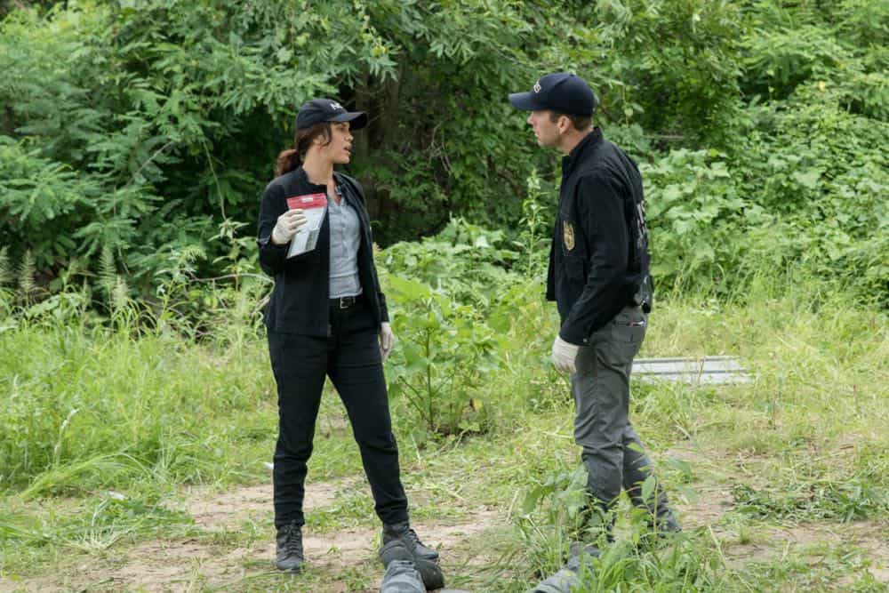 "Inside Out" -- As the team searches for a former IRA bomb-maker who was smuggled into the city, they are joined by Special Agent Hannah Khoury (Necar Zadegan), Pride's replacement during his medical leave. Also, Pride considers a new position with the agency, on NCIS: NEW ORLEANS, Tuesday, Oct. 2 (10:00-11:00 PM, ET/PT) on the CBS Television Network. Pictured L-R: Vanessa Ferlito as FBI Special Agent Tammy Gregorio and Lucas Black as Special Agent Christopher LaSalle Photo: Sam Lothridge/CBS é2018 CBS Broadcasting, Inc. All Rights Reserved