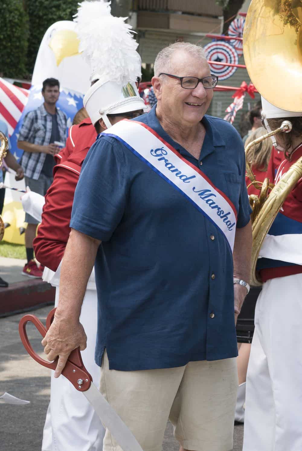 MODERN FAMILY - "I Love a Parade" - The Pritchett-Dunphy-Tucker clan are going to be setting off more than a few fireworks when they get together at the annual Fourth of July parade where Jay will be acting as the grand marshal. Meanwhile, Haley’s goodbye with Arvin before his trip to Switzerland doesn’t go as well as she pictured it and is distracted by the return of an old flame during the 10th season premiere, on "Modern Family," WEDNESDAY, SEPT. 26 (9:00-9:31 p.m. EDT), on The ABC Television Network. (ABC/Kelsey McNeal) ED O'NEILL MODERN FAMILY - "I Love a Parade" - The Pritchett-Dunphy-Tucker clan are going to be setting off more than a few fireworks when they get together at the annual Fourth of July parade where Jay will be acting as the grand marshal. Meanwhile, Haley’s goodbye with Arvin before his trip to Switzerland doesn’t go as well as she pictured it and is distracted by the return of an old flame during the 10th season premiere, on "Modern Family," WEDNESDAY, SEPT. 26 (9:00-9:31 p.m. EDT), on The ABC Television Network. (ABC/Kelsey McNeal) ED O'NEILL