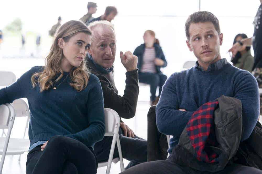 MANIFEST -- "Reentry" Episode 102 -- Pictured: (l-r) Melissa Roxburgh as Michaela Stone, Josh Dallas as Ben Stone -- (Photo by: Peter Kramer/NBC)