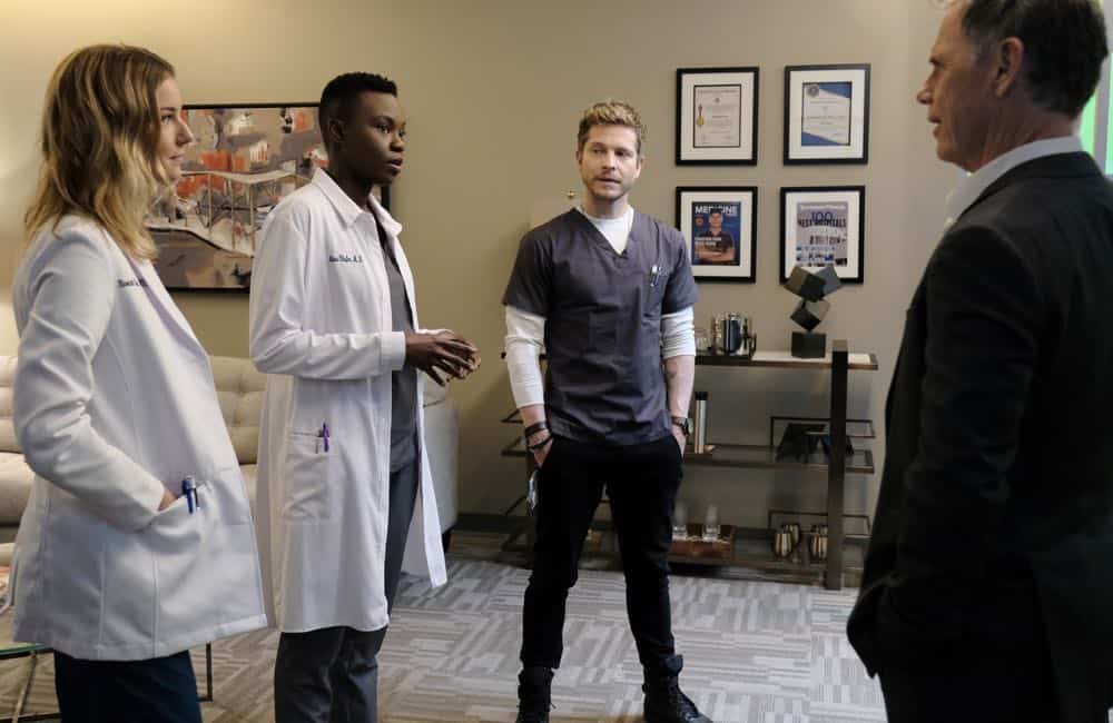 THE RESIDENT: L-R: Emily VanCamp, Shaunette Renée Wilson, Matt Czuchry and Bruce Greenwood in the "The Prince & The Pauper" episode of THE RESIDENT airing Monday, Oct. 1 (8:00-9:00 PM ET/PT) on FOX. ©2018 Fox Broadcasting Co. Cr: Guy D'Alema/FOX THE RESIDENT: L-R: Emily VanCamp, Shaunette Renée Wilson, Matt Czuchry and Bruce Greenwood in the "The Prince & The Pauper" episode of THE RESIDENT airing Monday, Oct. 1 (8:00-9:00 PM ET/PT) on FOX. ©2018 Fox Broadcasting Co. Cr: Guy D'Alema/FOX