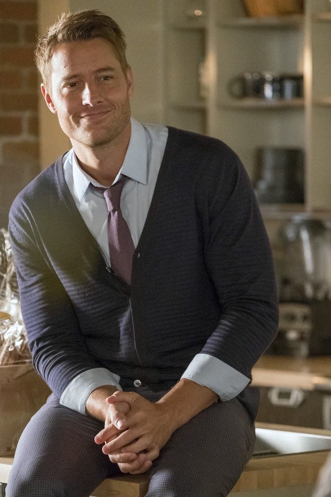 THIS IS US -- "A Philadelphia Story" Episode 302 -- Pictured: Justin Hartley as Kevin Pearson -- (Photo by: Ron Batzdorff/NBC) THIS IS US -- "A Philadelphia Story" Episode 302 -- Pictured: Justin Hartley as Kevin Pearson -- (Photo by: Ron Batzdorff/NBC)
