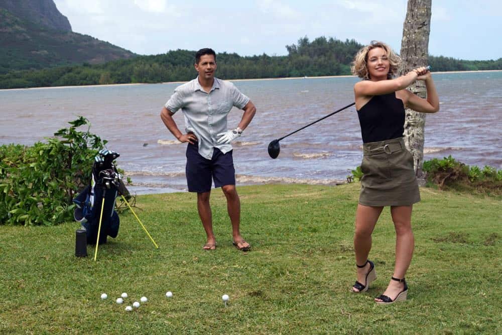 "The Woman Who Never Died" -- Magnum takes a case from fellow private investigator Luther Gillis to find the true identity of a man's comatose fiance when he learns that she's had severe facial surgery, on MAGNUM P.I., Monday, Oct. 8 (9:00-10:00 PM, ET/PT) on the CBS Television Network. Pictured L-R: Jay Hernandez as Thomas Magnum and Perdita Weeks as Juliet Higgins Photo: Karen Neal/CBS é2018 CBS Broadcasting, Inc. All Rights Reserved