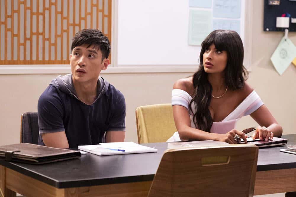 THE GOOD PLACE -- "The Brainy Bunch" Episode 303 -- Pictured: (l-r) Manny Jacinto as Jason Mendoza, Jameela Jamil as Tahani -- (Photo by: Justin Lubin/NBC)