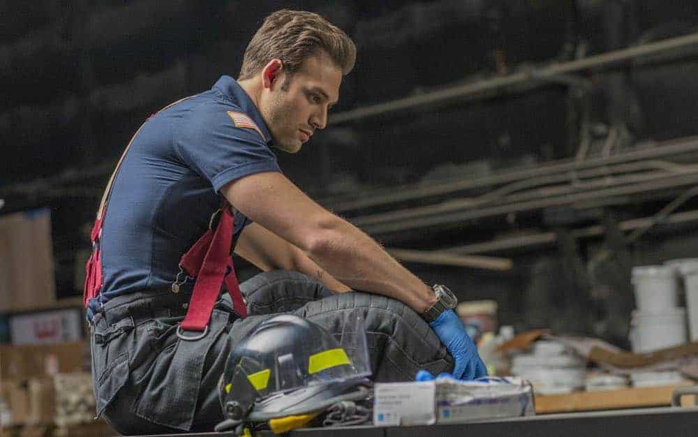 9-1-1: Ryan Guzman in the “Stuck” episode of 9-1-1 airing Monday, Oct. 8 (9:00-10:00 PM ET/PT) on FOX. © 2018 FOX Broadcasting. CR: Jack Zeman / FOX. 9-1-1: Ryan Guzman in the “Stuck” episode of 9-1-1 airing Monday, Oct. 8 (9:00-10:00 PM ET/PT) on FOX. © 2018 FOX Broadcasting. CR: Jack Zeman / FOX.