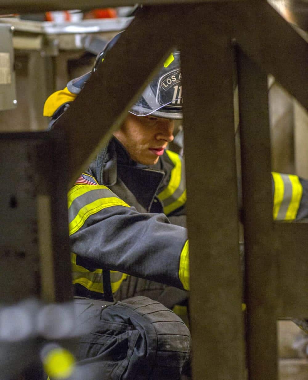 9-1-1: Oliver Stark in the “Stuck” episode of 9-1-1 airing Monday, Oct. 8 (9:00-10:00 PM ET/PT) on FOX. © 2018 FOX Broadcasting. CR: Jack Zeman / FOX. 9-1-1: Oliver Stark in the “Stuck” episode of 9-1-1 airing Monday, Oct. 8 (9:00-10:00 PM ET/PT) on FOX. © 2018 FOX Broadcasting. CR: Jack Zeman / FOX.