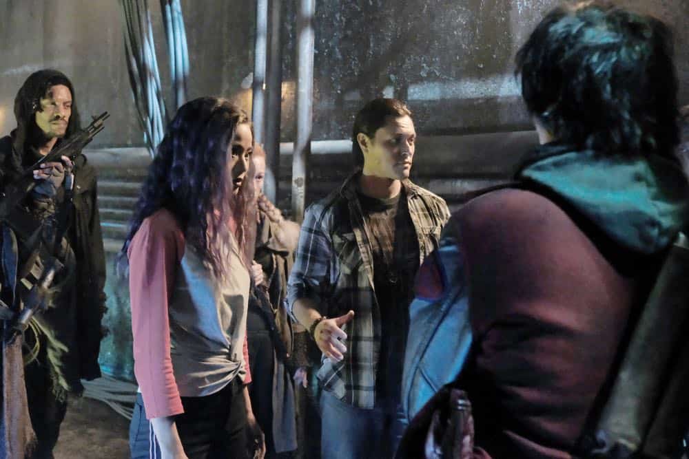 THE GIFTED: L-R: Jamie Chung and Blair Redford in the "coMplications" episode of THE GIFTED airing Tuesday, Oct. 9 (8:00-9:00 PM ET/PT) on FOX. ©2018 Fox Broadcasting Co. Cr: Guy D'Alema/FOX. THE GIFTED: L-R: Jamie Chung and Blair Redford in the "coMplications" episode of THE GIFTED airing Tuesday, Oct. 9 (8:00-9:00 PM ET/PT) on FOX. ©2018 Fox Broadcasting Co. Cr: Guy D'Alema/FOX.