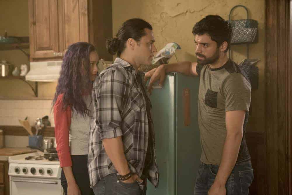 THE GIFTED: L-R: Jamie Chung, Blair Redford and Sean Teale in the "coMplications" episode of THE GIFTED airing Tuesday, Oct. 9 (8:00-9:00 PM ET/PT) on FOX. ©2018 Fox Broadcasting Co. Cr: Annette Brown/FOX. THE GIFTED: L-R: Jamie Chung, Blair Redford and Sean Teale in the "coMplications" episode of THE GIFTED airing Tuesday, Oct. 9 (8:00-9:00 PM ET/PT) on FOX. ©2018 Fox Broadcasting Co. Cr: Annette Brown/FOX.