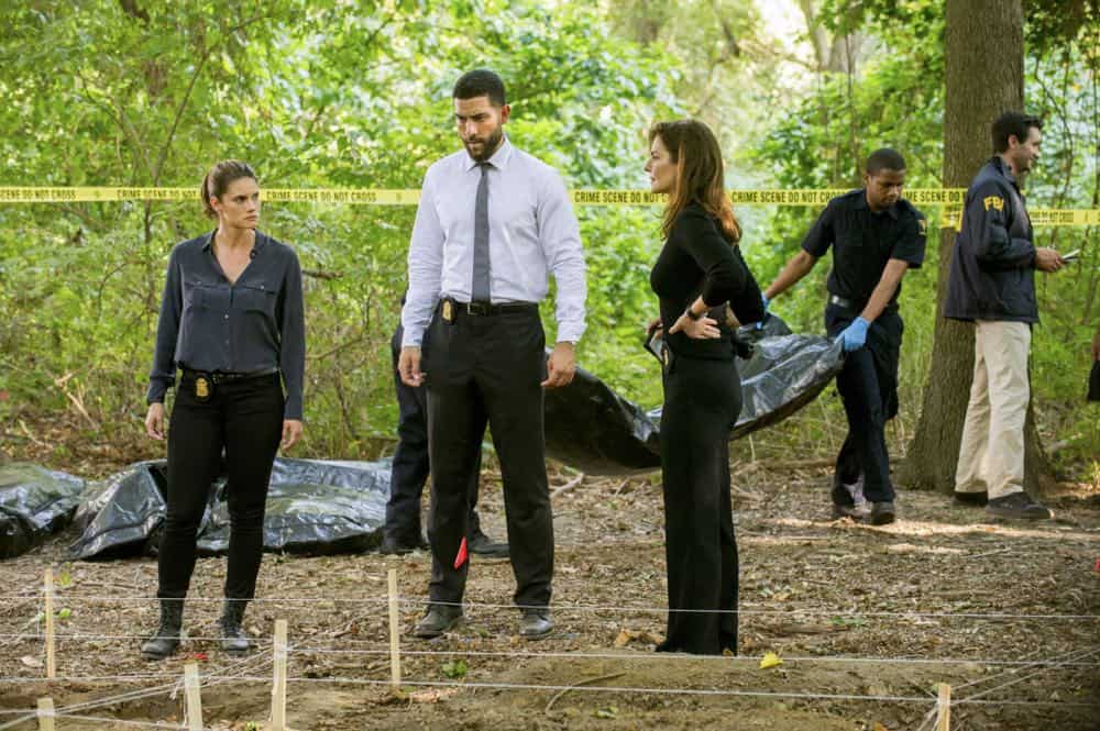 "Prey" -- Special Agent Maggie Bell, Special Agent OA Zidan and the team investigate the murders of 18 young women with help from a survivor associated with the deceased, on FBI, Tuesday, Oct. 9 (9:00-10:00 PM, ET/PT) on the CBS Television Network. Pictured: Missy Peregrym, Zeeko Zaki, Sela Ward Photo: Jeffrey Neira/CBS é2018 CBS Broadcasting, Inc. All Rights Reserved