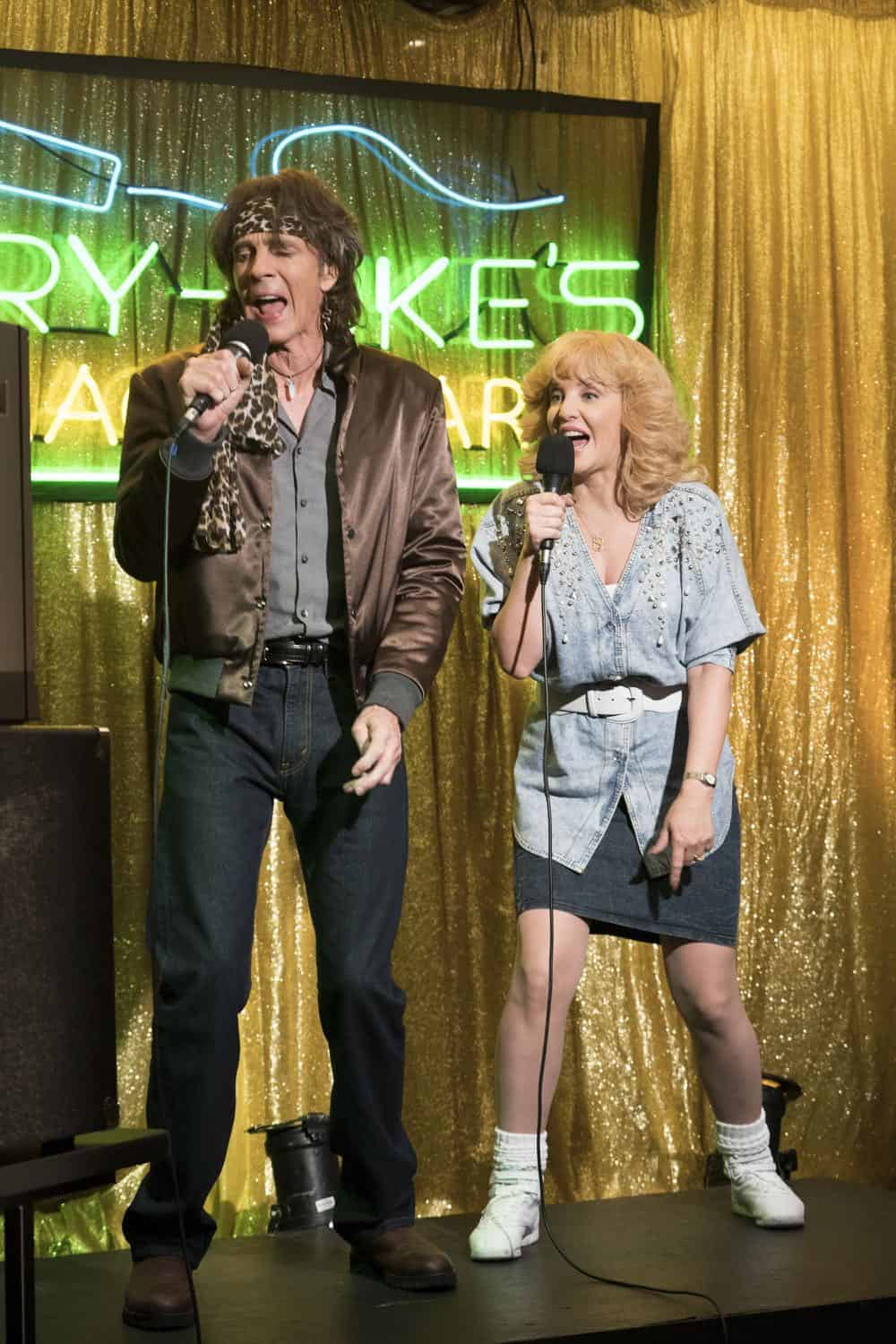 THE GOLDBERGS - "RAD!" - Erica thinks all of her singing dreams are going to come true when she lands a job at the new karaoke bar in town. But when she's tasked with bringing in more customers, will Erica regret turning to Beverly for help? Meanwhile, Murray tries to teach Barry and Lainey how to be financially responsible adults, on "The Goldbergs," WEDNESDAY, OCT. 10 (8:00-8:30 p.m. EDT), on The ABC Television Network. (ABC/Ron Tom) RICK SPRINGFIELD, WENDI MCLENDON-COVEY