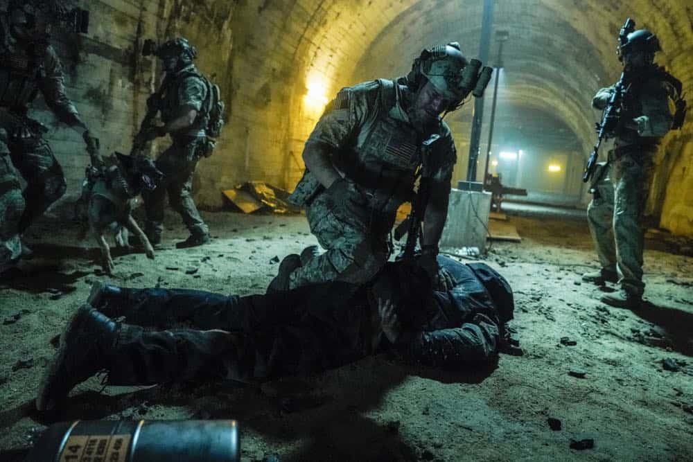 "Never Say Die" -- Jason and Bravo Team travel to Saudi Arabia, where extremists take hold of an underground water source and threaten to release anthrax into the water supply. Also, Ray contemplates joining another team, on SEAL TEAM, Wednesday, Oct. 10 (9:00-10:00 PM, ET/PT) on the CBS Television Network. Pictured: David Boreanaz as Jason Hayes. Photo: Cliff Lipson/CBS é2018 CBS Broadcasting, Inc. All Rights Reserved