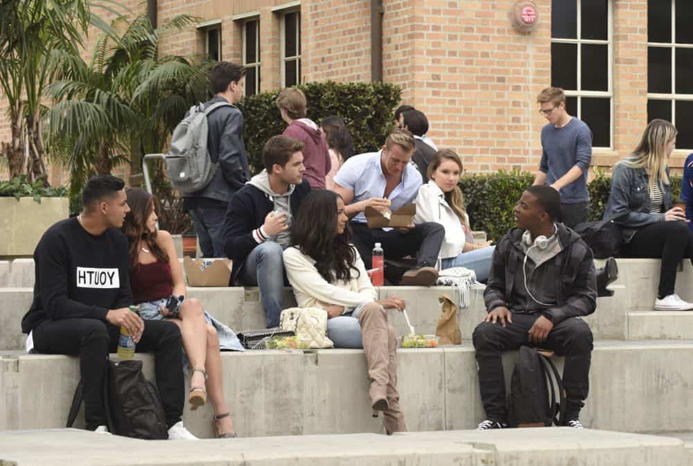 All American -- "Pilot"-- Image Number: ALA101e_0658r.jpg -- Pictured (L-R): Michael Evans Behling as Jordan Baker, Danielle Campbell as Harper, Cody Christian as Asher, Greta Onieogou as Layla, Hunter Clowdus as J.J., Emily Levine as Lucy and Daniel Ezra as Spencer James -- Photo: Ray Mickshaw/The CW -- é 2018 The CW Network, LLC. All Rights Reserved All American -- "Pilot"-- Image Number: ALA101e_0658r.jpg -- Pictured (L-R): Michael Evans Behling as Jordan Baker, Danielle Campbell as Harper, Cody Christian as Asher, Greta Onieogou as Layla, Hunter Clowdus as J.J., Emily Levine as Lucy and Daniel Ezra as Spencer James -- Photo: Ray Mickshaw/The CW -- é 2018 The CW Network, LLC. All Rights Reserved