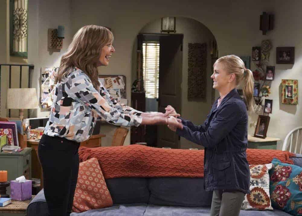 "Ambulance Chasers and a Babbling Brook" -- Christy's demanding law professor (Constance Zimmer) leans a little too hard on her for support, and Bonnie's plan to trick Adam into choosing a wedding venue backfires, on MOM, Thursday, date (9:01-9:30 PM, ET/PT) on the CBS Television Network. Pictured L to R: Allison Janney as Bonnie and Anna Farris as Christy. Photo: Monty Brinton/CBS é2018 CBS Broadcasting, Inc. All Rights Reserved