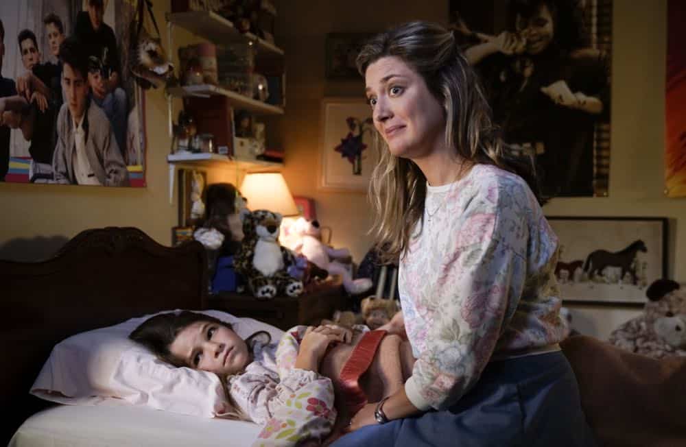 "A Financial Secret and Fish Sauce" - Pictured: Missy (Raegan Revord) and Mary (Zoe Perry). When George Sr. asks Sheldon to keep a secret from Mary, the stress of not being honest drives Sheldon to hideout at Tam's for his first sleepover, on YOUNG SHELDON, Thursday, Oct. 11 (8:31-9:01 PM, ET/PT) on the CBS Television Network. Photo: Michael Desmond/Warner Bros. Entertainment Inc. é 2018 WBEI. All rights reserved.