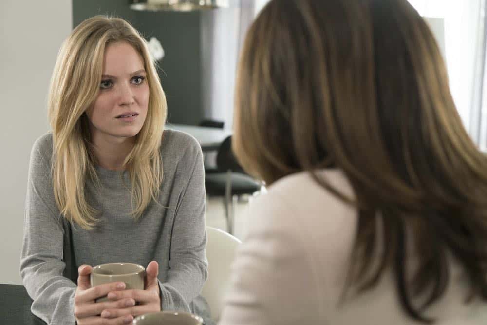 LAW & ORDER: SPECIAL VICTIMS UNIT -- "Revenge" Episode 2004 -- Pictured: Sarah Rich as Anne Whitman -- (Photo by: Barbara Nitke/NBC) LAW & ORDER: SPECIAL VICTIMS UNIT -- "Revenge" Episode 2004 -- Pictured: Sarah Rich as Anne Whitman -- (Photo by: Barbara Nitke/NBC)