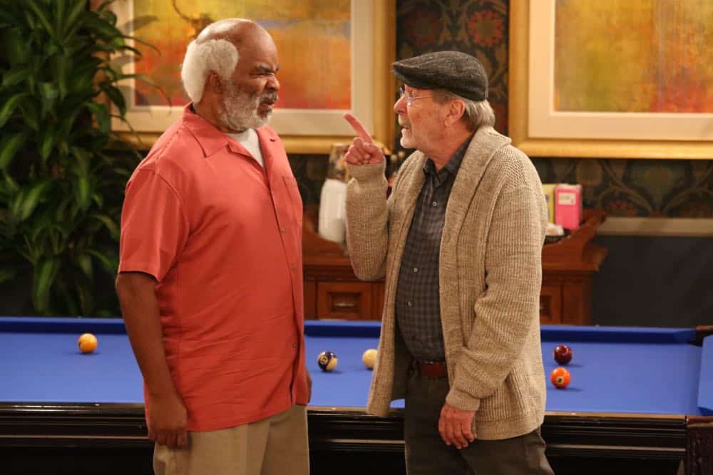 THE COOL KIDS: L-R: David Alan Grier and Martin Mull in the "A Date With Destiny" episode of THE COOL KIDS airing Friday, Oct. 12 (8:30-9:00 PM ET/PT) on FOX. ©2018 Fox Broadcasting Co. Cr: Patrick McElhenney/FOX