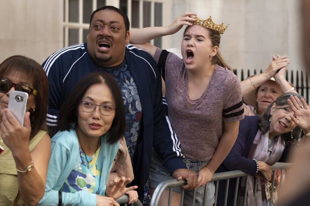 SPEECHLESS - "L-O-N-- LONDON (Part 2)" - Maya must choose between asking her father for money to save their house and a lasting relationship with him. Ray strives to bond with his new British family, only to discover Dylan's the one with a surprising connection. Meanwhile, JJ shows Kenneth a good time off-the-clock, and Jimmy inadvertently finds love, on "Speechless," FRIDAY, OCT. 12 (8:30-9:00 p.m. EDT), as part of the new TGIF programming block on The ABC Television Network. (ABC/Angus Young)