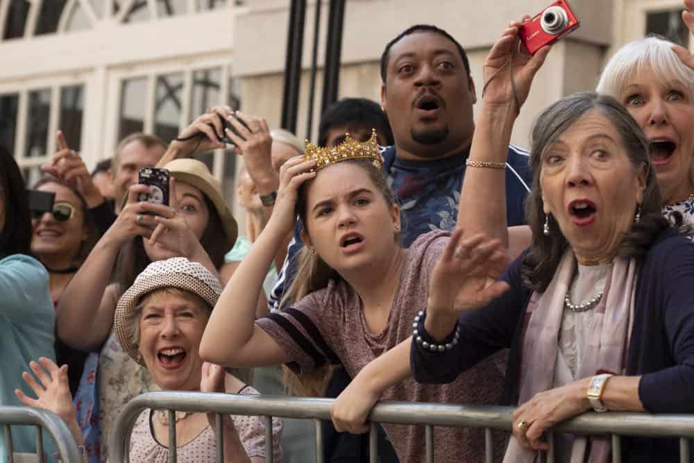 SPEECHLESS - "L-O-N-- LONDON (Part 2)" - Maya must choose between asking her father for money to save their house and a lasting relationship with him. Ray strives to bond with his new British family, only to discover Dylan's the one with a surprising connection. Meanwhile, JJ shows Kenneth a good time off-the-clock, and Jimmy inadvertently finds love, on "Speechless," FRIDAY, OCT. 12 (8:30-9:00 p.m. EDT), as part of the new TGIF programming block on The ABC Television Network. (ABC/Angus Young)