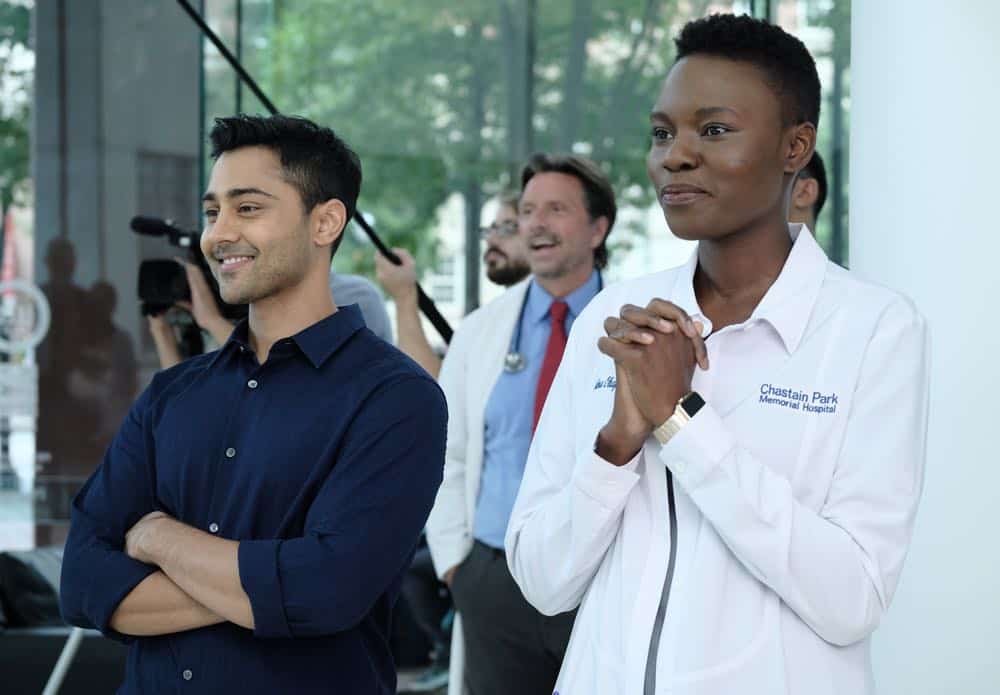 THE RESIDENT: L-R: Manish Dayal and Shaunette Renée Wilson in the "About Time" episode of THE RESIDENT airing Monday, Oct. 15 (8:00-9:00 PM ET/PT) on FOX. ©2018 Fox Broadcasting Co. Cr: Guy D'AlemaFOX. THE RESIDENT: L-R: Manish Dayal and Shaunette Renée Wilson in the "About Time" episode of THE RESIDENT airing Monday, Oct. 15 (8:00-9:00 PM ET/PT) on FOX. ©2018 Fox Broadcasting Co. Cr: Guy D'AlemaFOX.