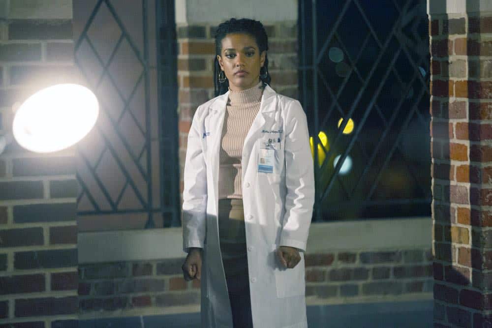 NEW AMSTERDAM -- "Boundaries" Episode 104 -- Pictured: Freema Agyeman as Dr. Helen Sharpe -- (Photo by: Francisco Roman/NBC) NEW AMSTERDAM -- "Boundaries" Episode 104 -- Pictured: Freema Agyeman as Dr. Helen Sharpe -- (Photo by: Francisco Roman/NBC)