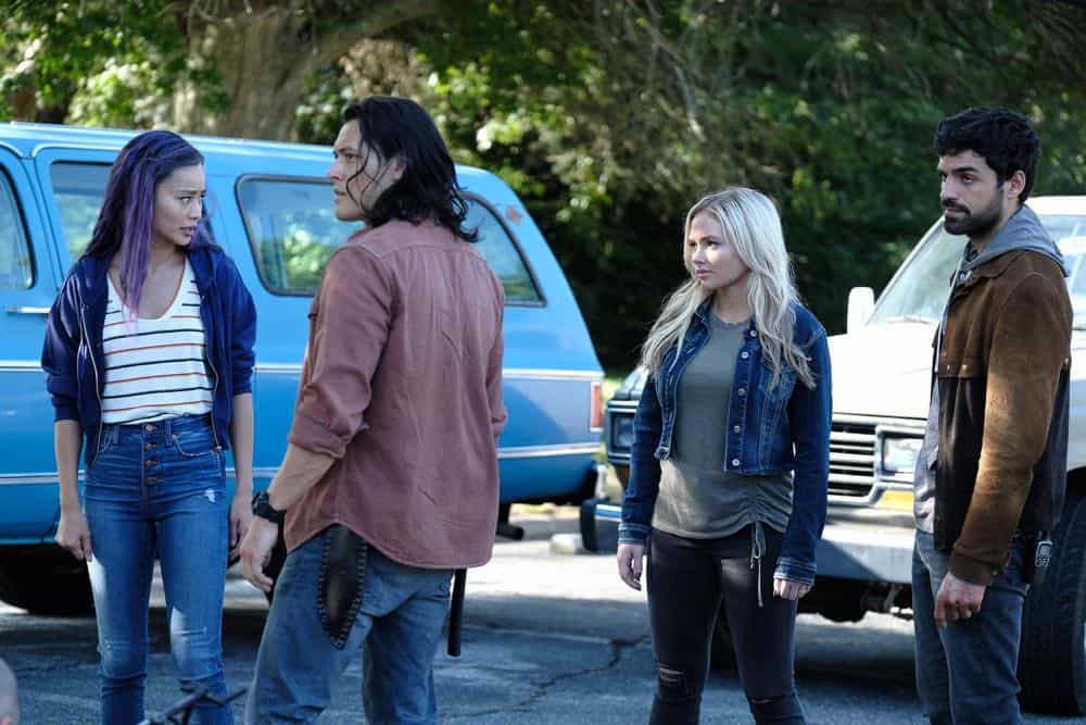 THE GIFTED: L-R: Jamie Chung, Blair Redford, Natalie Alyn Lind and Sean Teale in the "outMatched" episode of THE GIFTED airing Tuesday, Oct. 16 (8:00-9:00 PM ET/PT) on FOX. ©2018 Fox Broadcasting Co. Cr: Guy D'Alema/FOX. THE GIFTED: L-R: Jamie Chung, Blair Redford, Natalie Alyn Lind and Sean Teale in the "outMatched" episode of THE GIFTED airing Tuesday, Oct. 16 (8:00-9:00 PM ET/PT) on FOX. ©2018 Fox Broadcasting Co. Cr: Guy D'Alema/FOX.