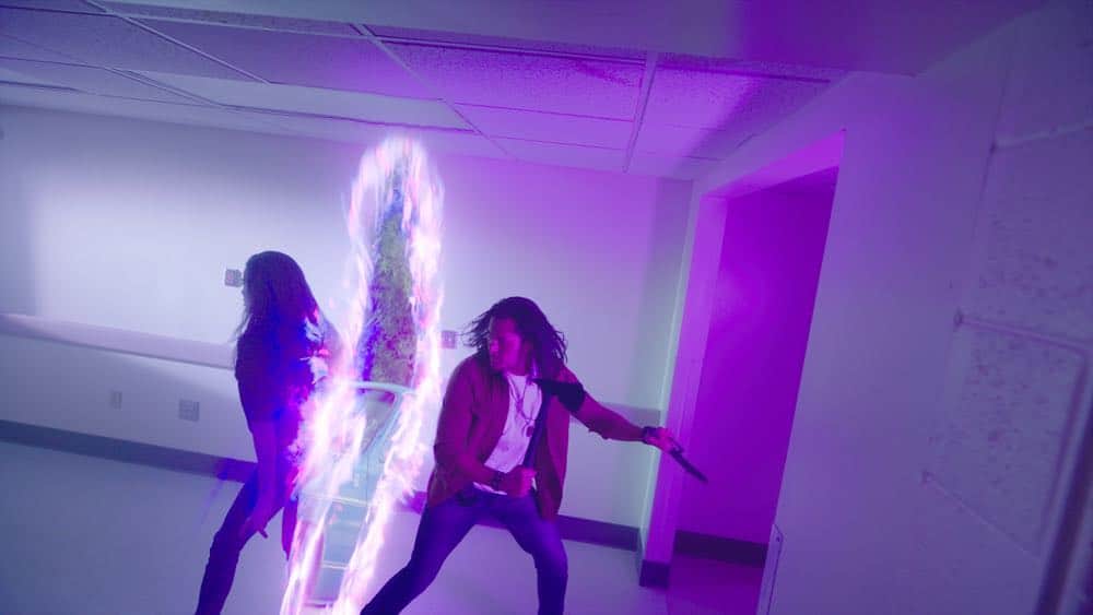 THE GIFTED: L-R: Jamie Chung and Blair Redford in the "outMatched" episode of THE GIFTED airing Tuesday, Oct. 16 (8:00-9:00 PM ET/PT) on FOX. ©2018 Fox Broadcasting Co. Cr: FOX.
