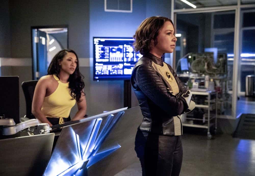 The Flash -- "Blocked" -- Image Number: FLA502a_0155bb.jpg -- Pictured (L-R): Candice Patton as Iris West - Allen and Jessica Parker Kennedy as Nora West - Allen/XS -- Photo: Jack Rowand/The CW -- é 2018 The CW Network, LLC. All rights reserved