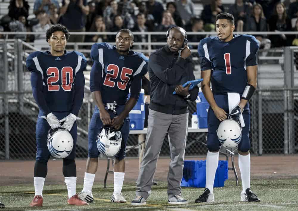 All American -- "99 Problems"-- Image Number: ALA102b_0457b.jpg -- Pictured (L-R): Taye Diggs as Billy and Michael Evans Behling as Jordan -- Photo: Eddy Chen/The CW -- é 2018 The CW Network, LLC. All Rights Reserved All American -- "99 Problems"-- Image Number: ALA102b_0457b.jpg -- Pictured (L-R): Taye Diggs as Billy and Michael Evans Behling as Jordan -- Photo: Eddy Chen/The CW -- é 2018 The CW Network, LLC. All Rights Reserved