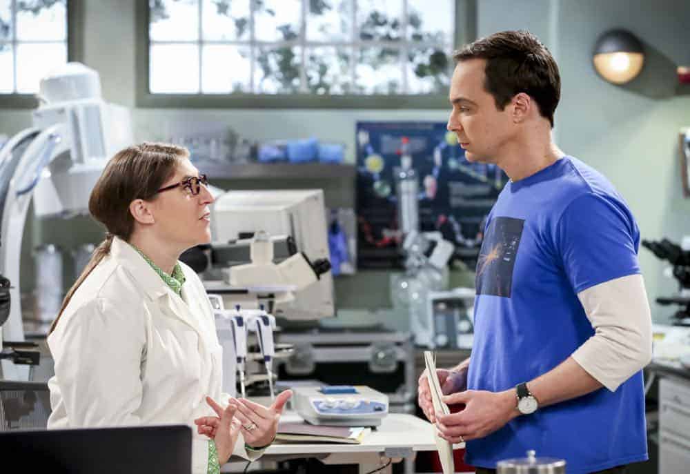 "The Planetarium Collision" -- Pictured: Amy Farrah Fowler (Mayim Bialik) and Sheldon Cooper (Jim Parsons). When Amy doesn't have time to work on super-asymmetry, Sheldon goes to great lengths to ensure she's available to work with him even it if means accidentally sabotaging her career in the process. Also, Koothrappali doesn't want Wolowitz to join him in hosting a show at the planetarium, on THE BIG BANG THEORY, Thursday, Oct. 18 (8:00-8:31 PM, ET/PT) on the CBS Television Network. Emmy Award winner Bob Newhart returns as Arthur Jeffries. Photo: Michael Yarish/Warner Bros. Entertainment Inc. é 2018 WBEI. All rights reserved. "The Planetarium Collision" -- Pictured: Amy Farrah Fowler (Mayim Bialik) and Sheldon Cooper (Jim Parsons). When Amy doesn't have time to work on super-asymmetry, Sheldon goes to great lengths to ensure she's available to work with him even it if means accidentally sabotaging her career in the process. Also, Koothrappali doesn't want Wolowitz to join him in hosting a show at the planetarium, on THE BIG BANG THEORY, Thursday, Oct. 18 (8:00-8:31 PM, ET/PT) on the CBS Television Network. Emmy Award winner Bob Newhart returns as Arthur Jeffries. Photo: Michael Yarish/Warner Bros. Entertainment Inc. é 2018 WBEI. All rights reserved.
