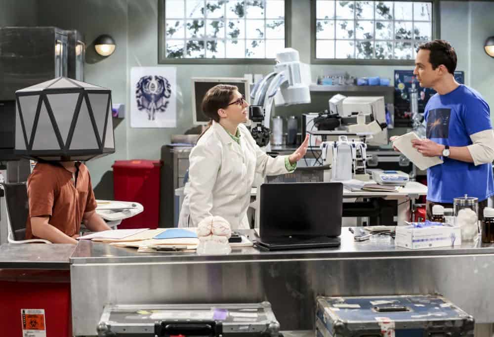 "The Planetarium Collision" -- Pictured: Amy Farrah Fowler (Mayim Bialik) and Sheldon Cooper (Jim Parsons). When Amy doesn't have time to work on super-asymmetry, Sheldon goes to great lengths to ensure she's available to work with him even it if means accidentally sabotaging her career in the process. Also, Koothrappali doesn't want Wolowitz to join him in hosting a show at the planetarium, on THE BIG BANG THEORY, Thursday, Oct. 18 (8:00-8:31 PM, ET/PT) on the CBS Television Network. Emmy Award winner Bob Newhart returns as Arthur Jeffries. Photo: Michael Yarish/Warner Bros. Entertainment Inc. é 2018 WBEI. All rights reserved. "The Planetarium Collision" -- Pictured: Amy Farrah Fowler (Mayim Bialik) and Sheldon Cooper (Jim Parsons). When Amy doesn't have time to work on super-asymmetry, Sheldon goes to great lengths to ensure she's available to work with him even it if means accidentally sabotaging her career in the process. Also, Koothrappali doesn't want Wolowitz to join him in hosting a show at the planetarium, on THE BIG BANG THEORY, Thursday, Oct. 18 (8:00-8:31 PM, ET/PT) on the CBS Television Network. Emmy Award winner Bob Newhart returns as Arthur Jeffries. Photo: Michael Yarish/Warner Bros. Entertainment Inc. é 2018 WBEI. All rights reserved.