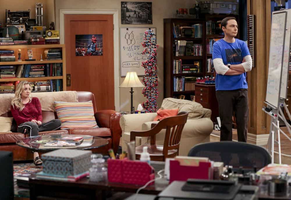 "The Planetarium Collision" -- Pictured: Penny (Kaley Cuoco) and Sheldon Cooper (Jim Parsons). When Amy doesn't have time to work on super-asymmetry, Sheldon goes to great lengths to ensure she's available to work with him even it if means accidentally sabotaging her career in the process. Also, Koothrappali doesn't want Wolowitz to join him in hosting a show at the planetarium, on THE BIG BANG THEORY, Thursday, Oct. 18 (8:00-8:31 PM, ET/PT) on the CBS Television Network. Emmy Award winner Bob Newhart returns as Arthur Jeffries. Photo: Michael Yarish/Warner Bros. Entertainment Inc. é 2018 WBEI. All rights reserved.