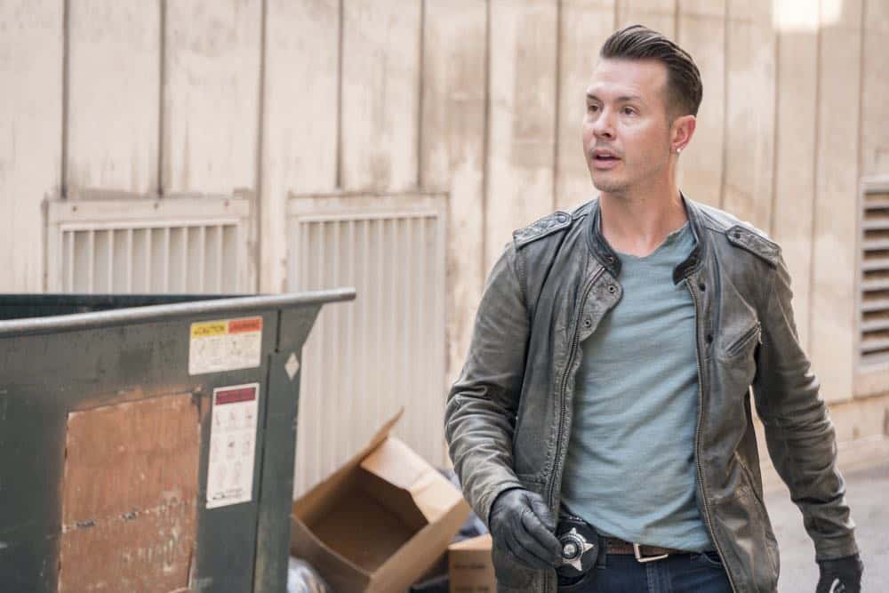 CHICAGO P.D. -- "Ride Along" Episode 604 -- Pictured: Jon Seda as Antonio Dawson -- (Photo by: Matt Dinerstein/NBC) CHICAGO P.D. -- "Ride Along" Episode 604 -- Pictured: Jon Seda as Antonio Dawson -- (Photo by: Matt Dinerstein/NBC)