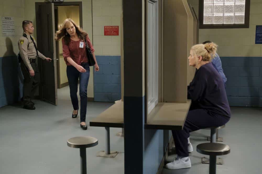 "Big Sauce and Coconut Water" -- Christy is certain that Bonnie is in over her head when she invites a freshly-paroled Tammy (Kristen Johnston) to stay with them, on MOM, Thursday, date (9:01-9:30 PM, ET/PT) on the CBS Television Network. Pictured L to R: Allison Janney as Bonnie and Kristen Johnston as Tammy. Photo: Darren Michaels/Warner Bros. Entertainment Inc. é 2018 WBEI. All rights reserved. "Big Sauce and Coconut Water" -- Christy is certain that Bonnie is in over her head when she invites a freshly-paroled Tammy (Kristen Johnston) to stay with them, on MOM, Thursday, date (9:01-9:30 PM, ET/PT) on the CBS Television Network. Pictured L to R: Allison Janney as Bonnie and Kristen Johnston as Tammy. Photo: Darren Michaels/Warner Bros. Entertainment Inc. é 2018 WBEI. All rights reserved.